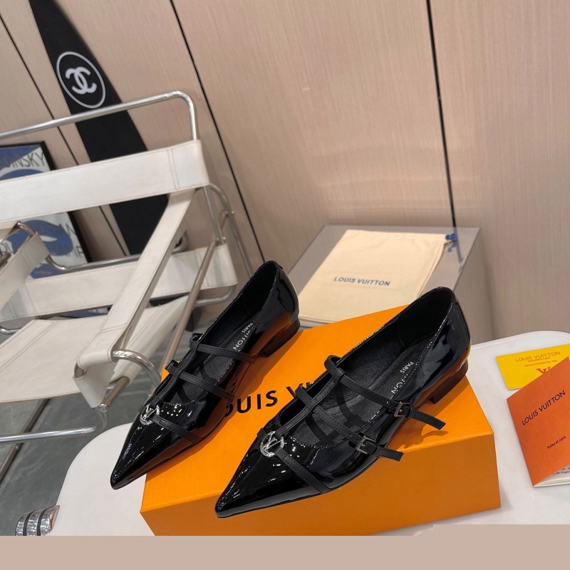 LV flat shoes